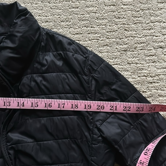 Black Waterproof Quilted Jacket - Picture 6 of 6